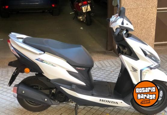 Motos - Honda Elite 2018 Nafta 15000Km - En Venta