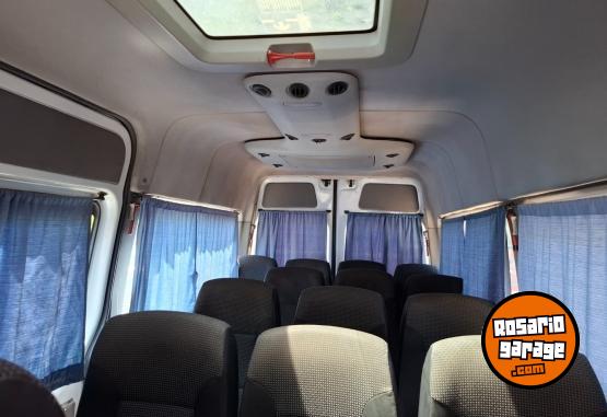 Utilitarios - Mercedes Benz Sprinter 415 2015 Diesel 312000Km - En Venta