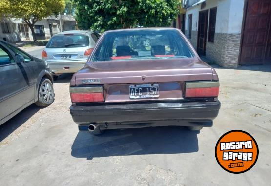 Autos - Renault 9 1995 GNC 111111Km - En Venta