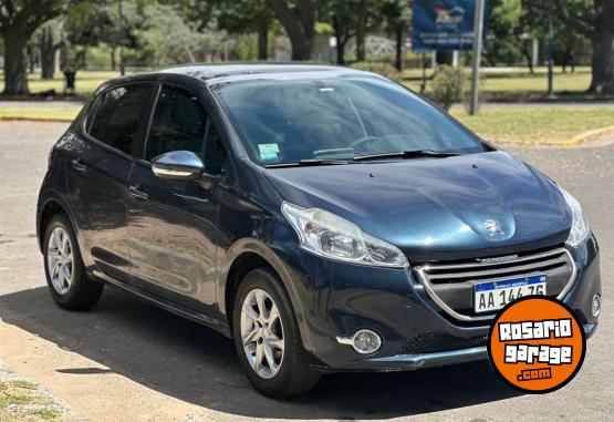 Autos - Peugeot 208 2016 Nafta 79000Km - En Venta