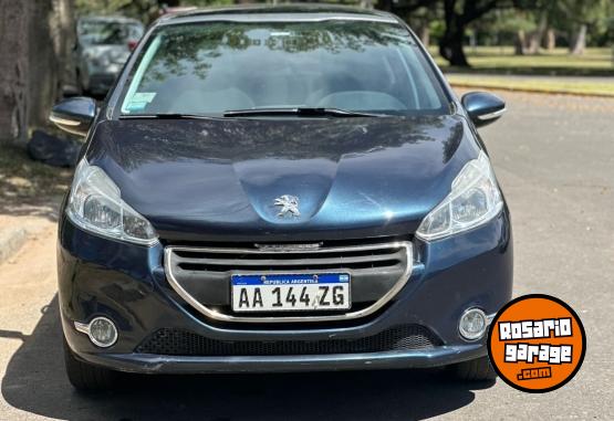 Autos - Peugeot 208 2016 Nafta 79000Km - En Venta