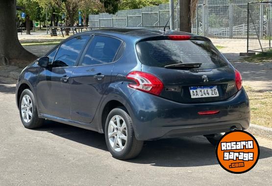 Autos - Peugeot 208 2016 Nafta 79000Km - En Venta