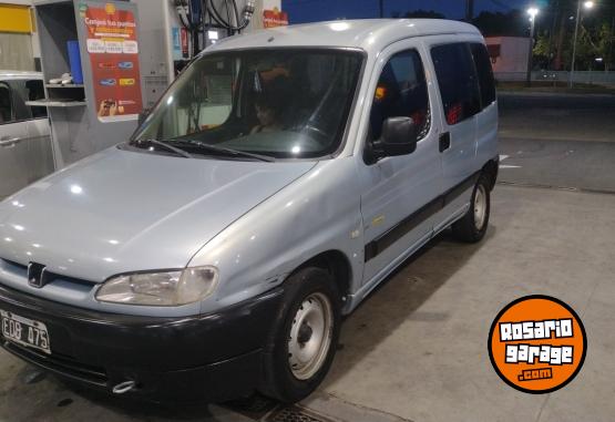 Utilitarios - Peugeot Partner 2004 Diesel 446532Km - En Venta