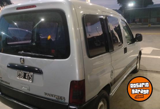 Utilitarios - Peugeot Partner 2004 Diesel 446532Km - En Venta