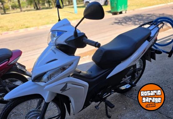 Motos - Honda Wave 2021 Nafta 8300Km - En Venta