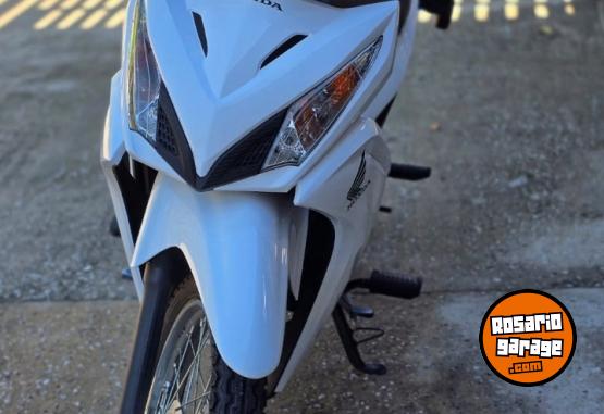 Motos - Honda Wave 2021 Nafta 8300Km - En Venta