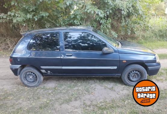 Autos - Renault Clio 1 1997 Nafta 224000Km - En Venta