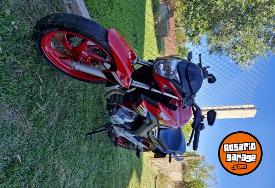 Motos - Honda Twister 250 2022 Nafta 9500Km - En Venta