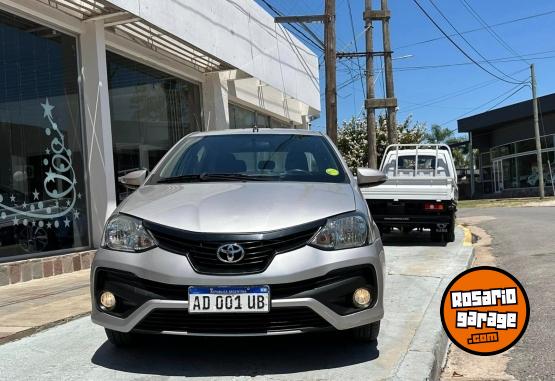 Autos - Toyota ETIOS 4 PUERTAS 1.5 XLS 2018 Nafta 129000Km - En Venta