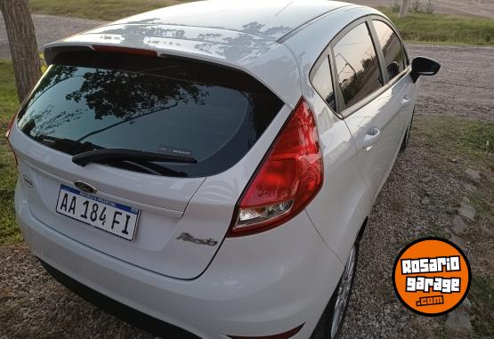 Autos - Ford Fiesta gol focus 2017 Nafta 77000Km - En Venta