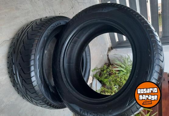 Accesorios para Autos - 2 Cubiertas Yokohama Advan 255/55R18 - En Venta