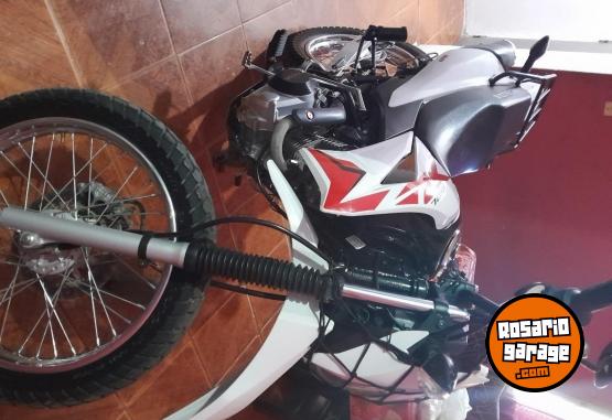 Motos - Honda Xr 2022 Nafta 9000Km - En Venta