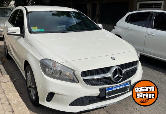 Autos - Mercedes Benz A200 2017 Nafta 85000Km - En Venta