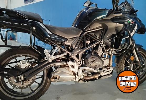 Motos - Benelli TRK 502 2022 Nafta 21400Km - En Venta