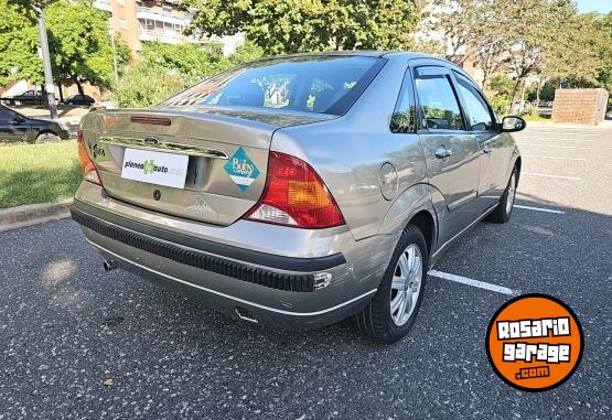 Autos - Ford FOCUS GUIA 2.0 16V 2004 Nafta 107335Km - En Venta