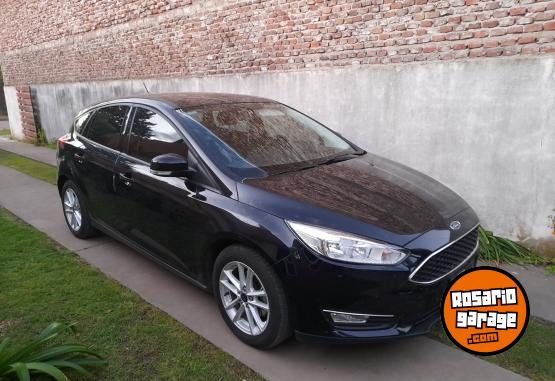 Autos - Ford Focus 2015 Nafta 129000Km - En Venta