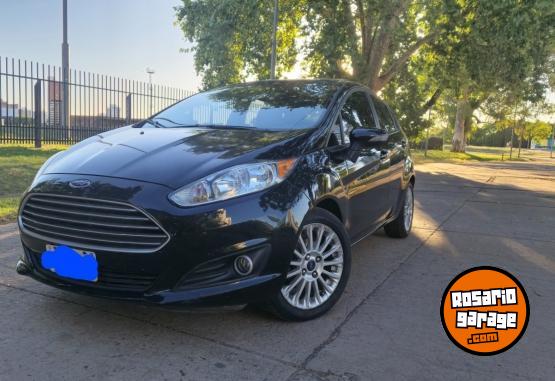 Autos - Ford Fiesta kinetic se plus 2013 Nafta 87500Km - En Venta