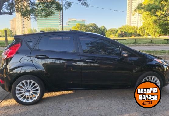 Autos - Ford Fiesta kinetic se plus 2013 Nafta 87500Km - En Venta