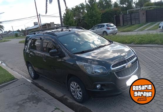 Autos - Chevrolet Spin 2017 Nafta 121817Km - En Venta