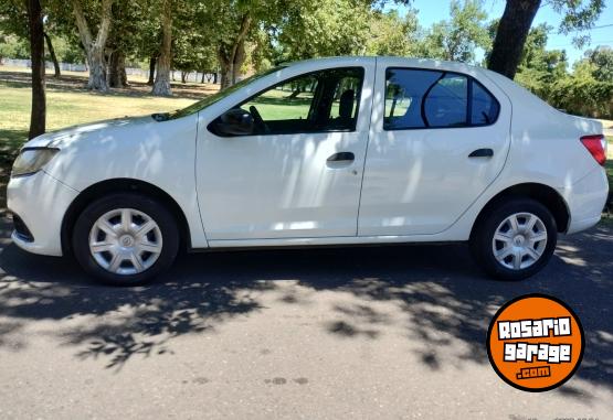 Autos - Renault LOGAN 2019 GNC 161000Km - En Venta