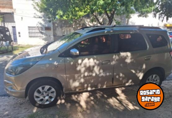 Autos - Chevrolet SPIN 2012 Nafta 127000Km - En Venta