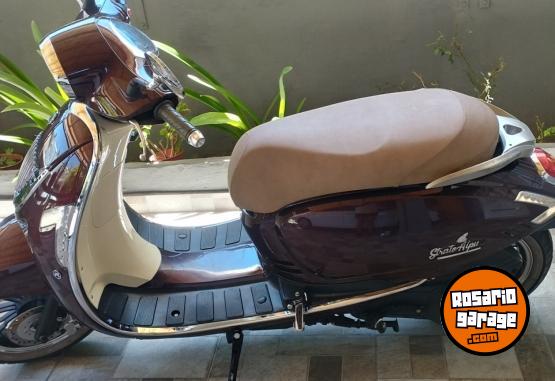 Motos - Motomel Strato Alpino 2022 Nafta 6118Km - En Venta