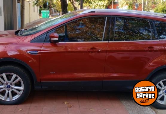 Autos - Ford KUGA 2017 Nafta 40000Km - En Venta