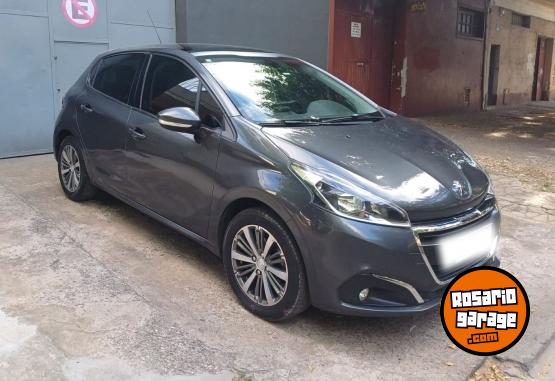 Autos - Peugeot TOPE DE GAMA 2019 Nafta 72000Km - En Venta