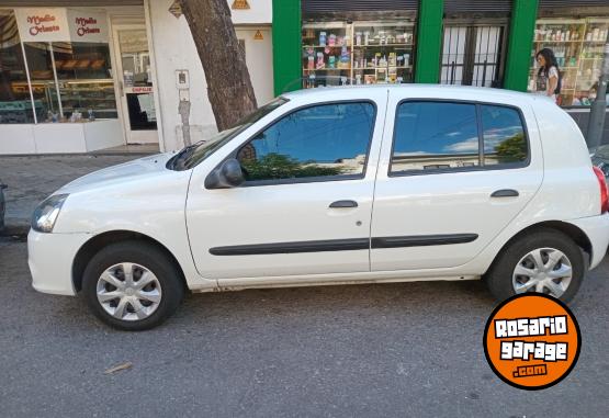 Autos - Renault Clio mio Confort 2014 Nafta 70300Km - En Venta