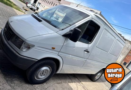 Utilitarios - Mercedes Benz SPRINTER - MAXION 2.5 1998 Nafta 999999Km - En Venta