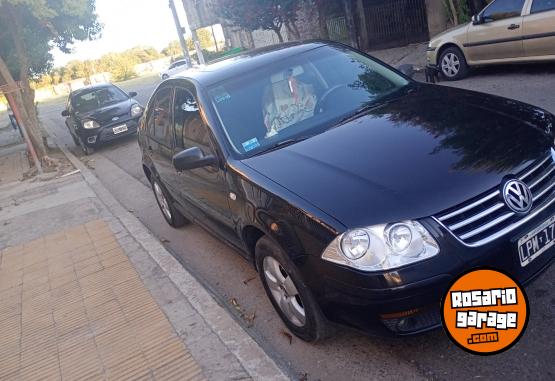 Autos - Volkswagen Bora 2.0 2012 Nafta 142000Km - En Venta