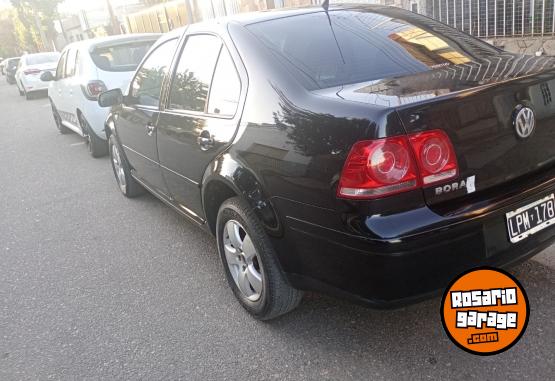 Autos - Volkswagen Bora 2.0 2012 Nafta 142000Km - En Venta