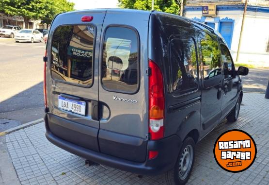 Utilitarios - Renault KANGOO CONFORT 5 ASIENTOS 2015 GNC 130000Km - En Venta