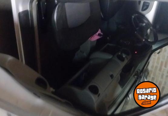 Utilitarios - Renault Kangoo 2011 Diesel 176000Km - En Venta