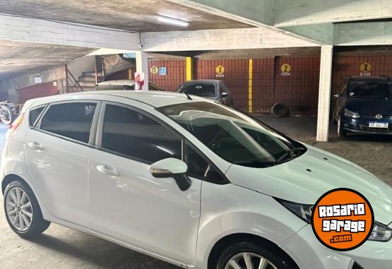 Autos - Ford Fiesta SE KD 2019 Nafta 59000Km - En Venta