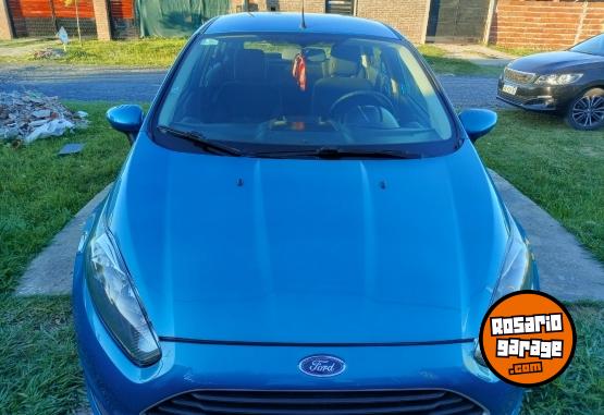 Autos - Ford Fiesta 2015 Nafta 125000Km - En Venta