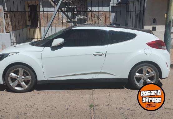 Autos - Hyundai Veloster 2013 Nafta 128000Km - En Venta