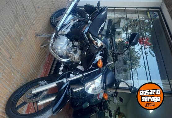 Motos - Honda New titan cg 150 2017 Nafta 370Km - En Venta