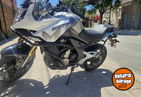 Motos - CF Mt650 2023 Nafta 6500Km - En Venta