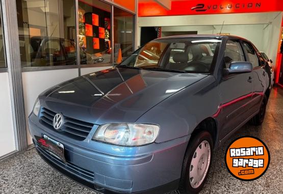 Autos - Volkswagen Polo confort 2006 Nafta 314000Km - En Venta