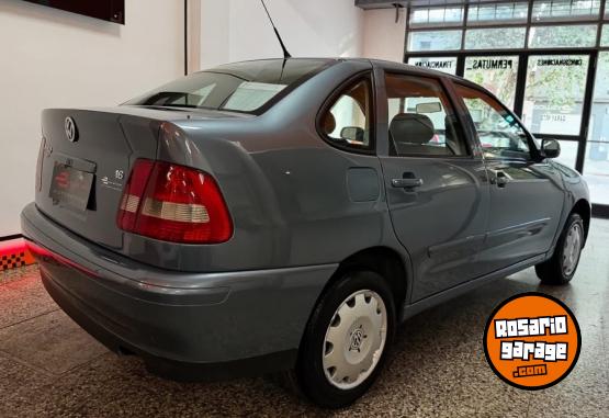 Autos - Volkswagen Polo confort 2006 Nafta 314000Km - En Venta