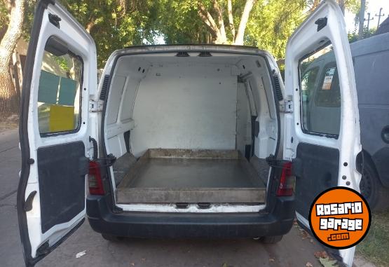 Utilitarios - Citroen Berlingo Furgon 1,6 HDIFU 2013 Diesel 184000Km - En Venta