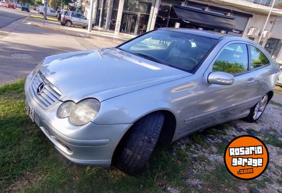 Autos - Mercedes Benz C220 CDI 2003 Nafta 182000Km - En Venta