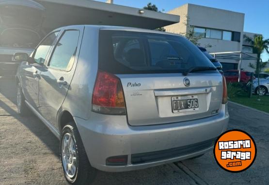 Autos - Fiat palio 5 puertas. HLX. 1.8 2006 Nafta 112000Km - En Venta