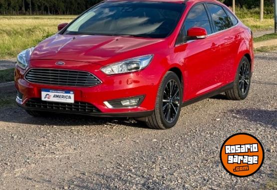 Autos - Ford Focus 2016 Nafta 97000Km - En Venta