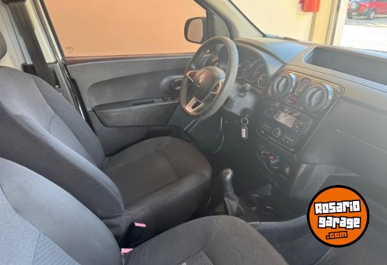 Utilitarios - Renault Kangoo 2018 GNC 161000Km - En Venta