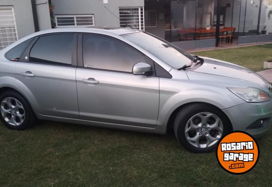 Autos - Ford Focus ghia 2013 Nafta 170000Km - En Venta