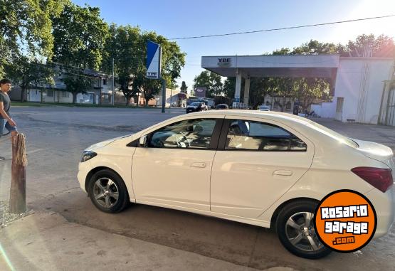 Autos - Chevrolet Prisma 2017 Nafta 81500Km - En Venta