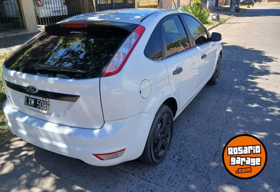 Autos - Ford Focus 2013 GNC 200000Km - En Venta