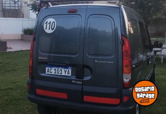 Utilitarios - Renault Kangoo 2017 Nafta 108000Km - En Venta